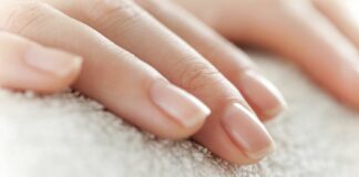Tips for Strengthening Brittle and Damaged Nails