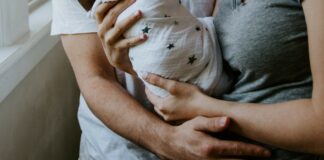 Effective Tips for Postpartum Weight Loss: A Guide for New Moms